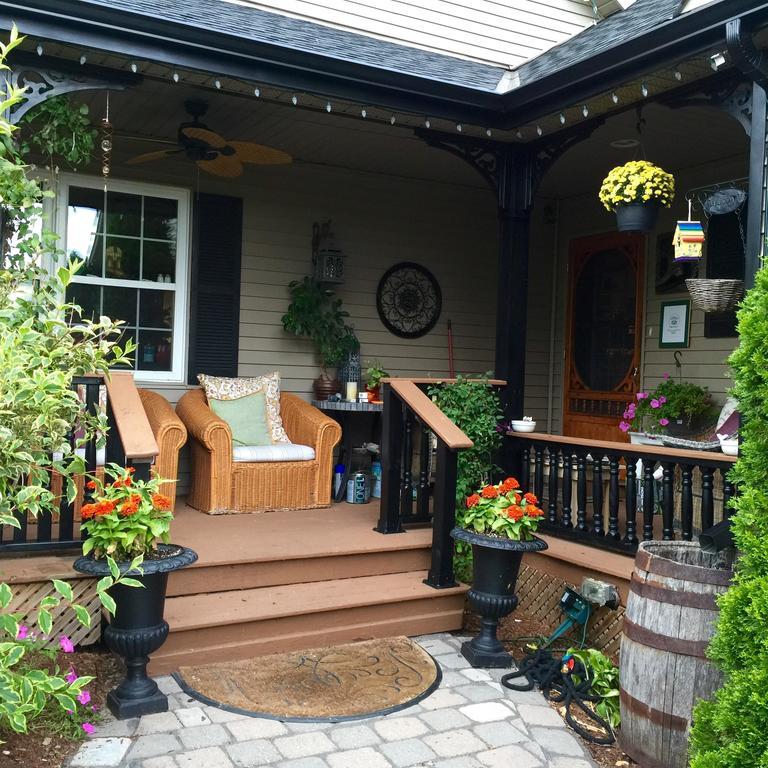 Serenity Ranch Bed & Breakfast Ancaster Экстерьер фото